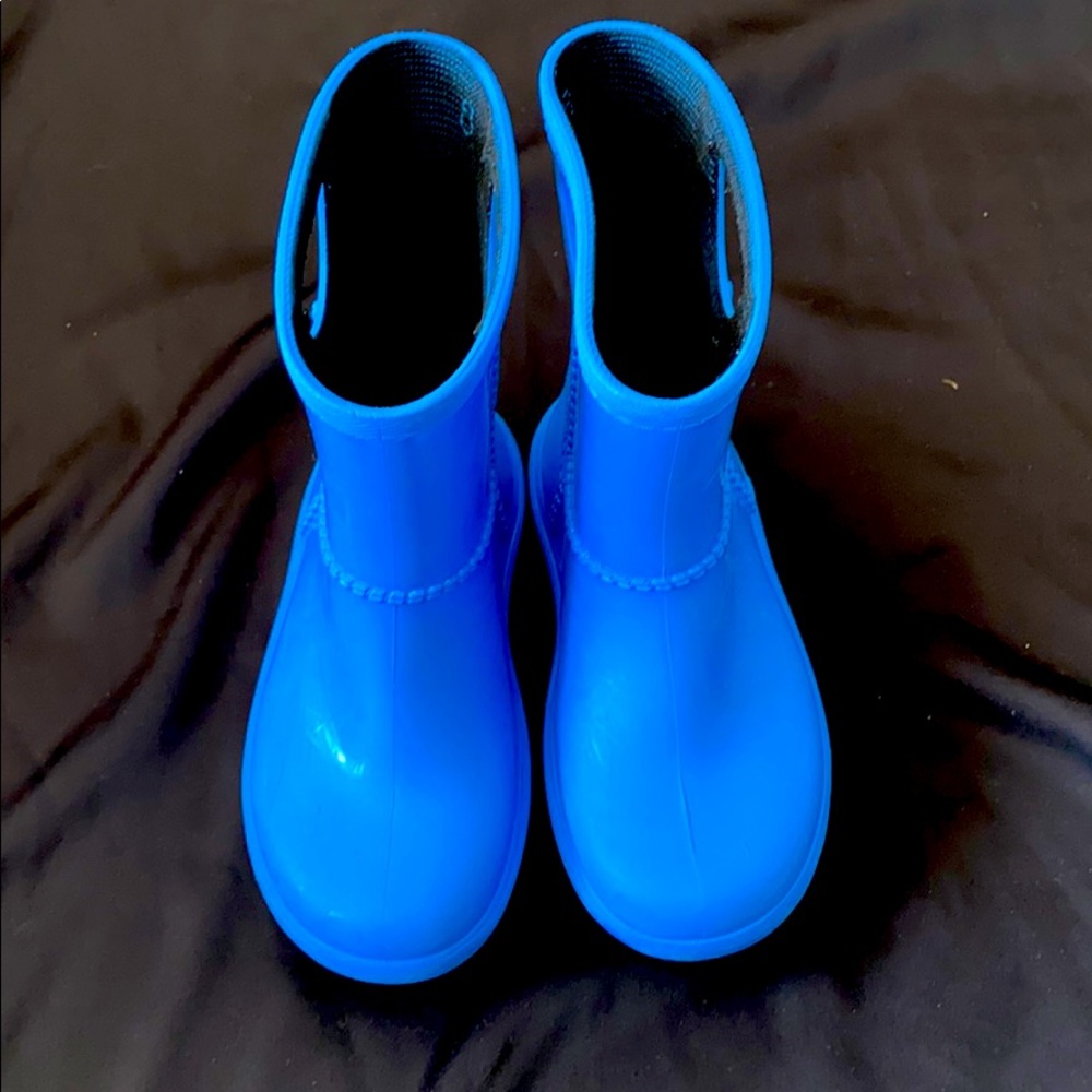 Uggs blue rain boots toddler size 8
